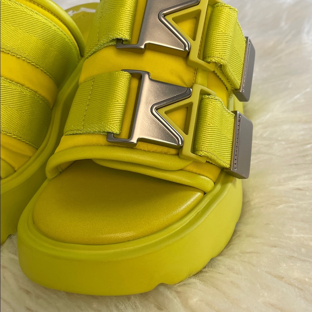 + BOTTEGA VENETA + Flash Double Buckle Platform Slide Sandal - Picture 13 of 14